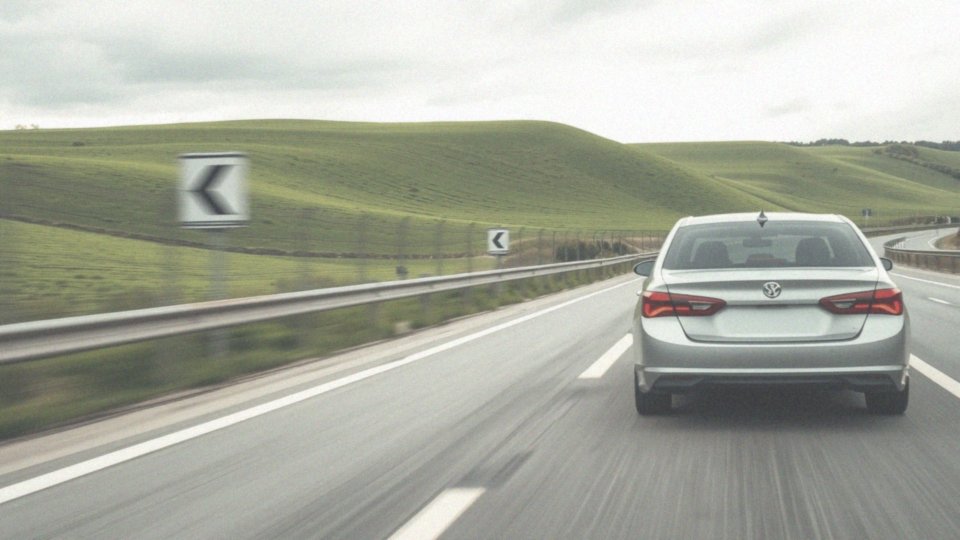 Co powinno się robić przy prędkości 50-55 km/h?