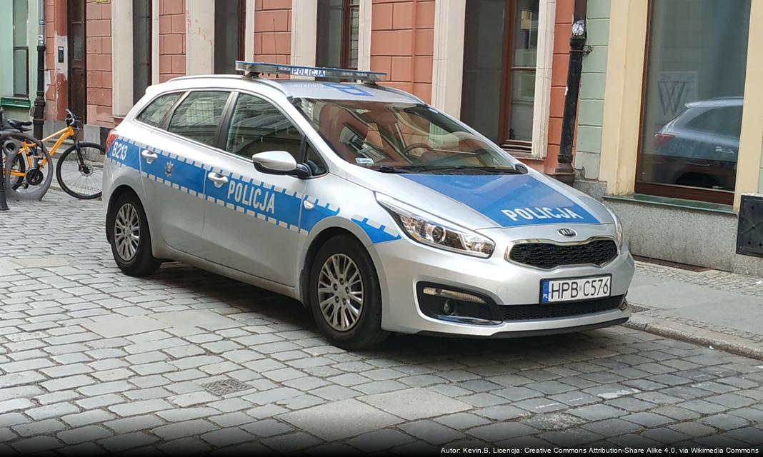 Dzielnicowi Policji w Szczecinku edukują seniorów na temat bezpieczeństwa