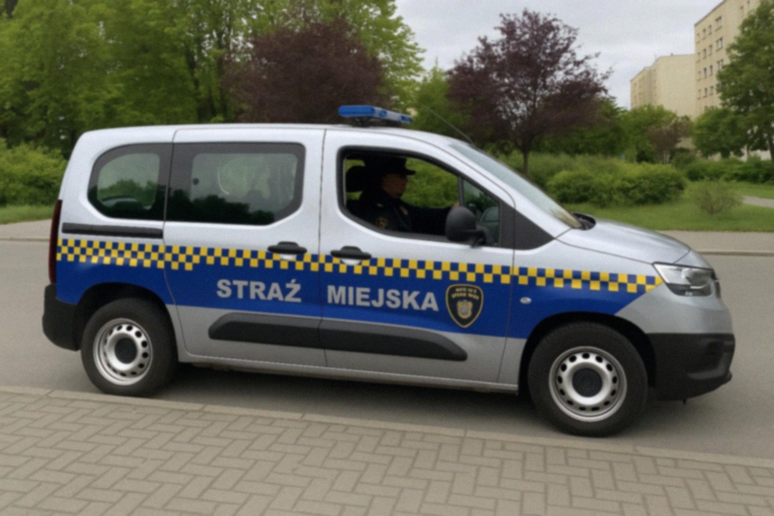 Skuteczne działania Straży Miejskiej w eliminacji porzuconych pojazdów w Szczecinku
